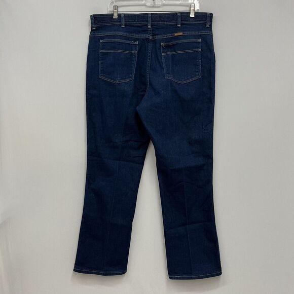 Vintage Wrangler 1990s Men's Size 40x30 Blue Bootcut Denim Jeans Made in USA euc - Picture 2 of 6